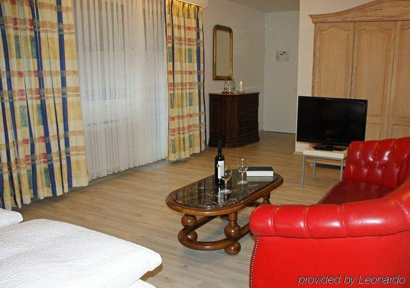 Hotel Budget Alexander Bazel