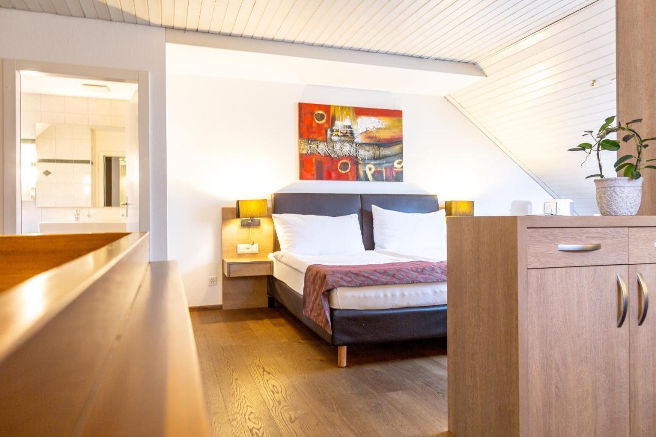 Budget Alexander Hotel 3*
